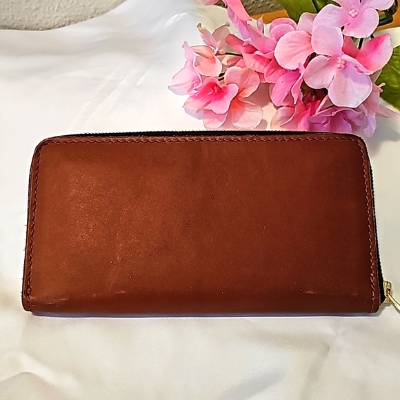 Portland  Leather Honey Accordion Leather Zip Around Wallet Price Firm - Picture 2 of 6